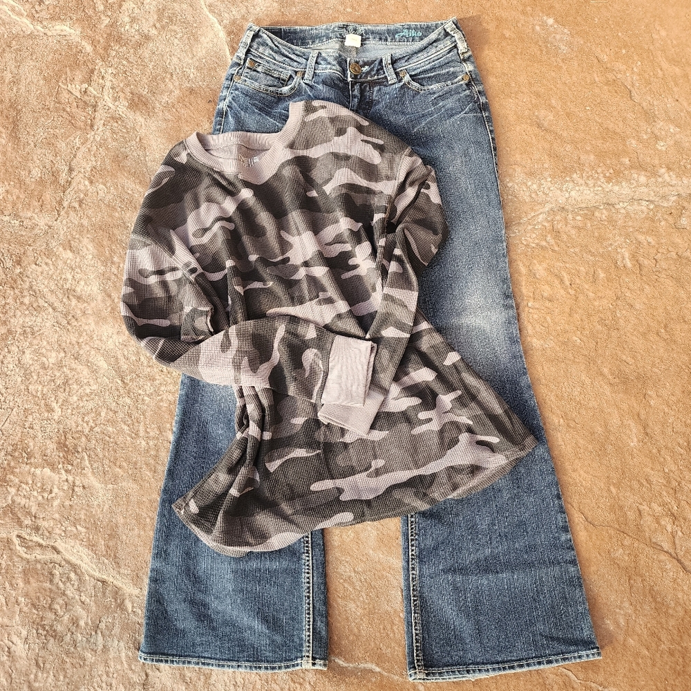 Silver Jeans Aiko